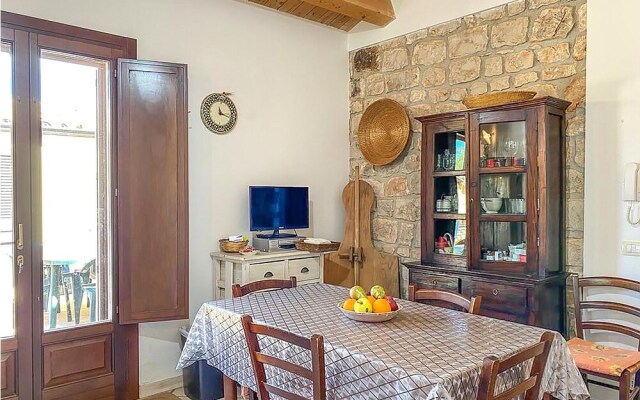 Stunning Home in Scicli With 3 Bedrooms and Wifi