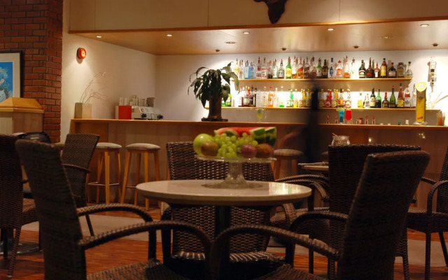 Blue Crane Hotel Apartments