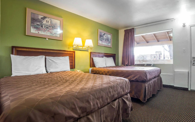 Rodeway Inn & Suites