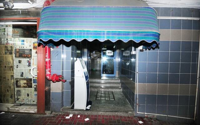 Al Qaid Hotel