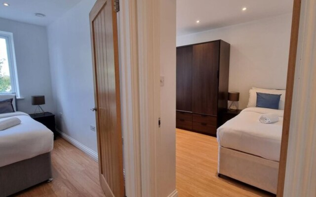 Cliffe House by Kasar Stays