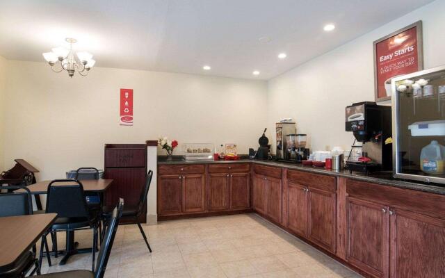 Econo Lodge Inn & Suites Canandaigua