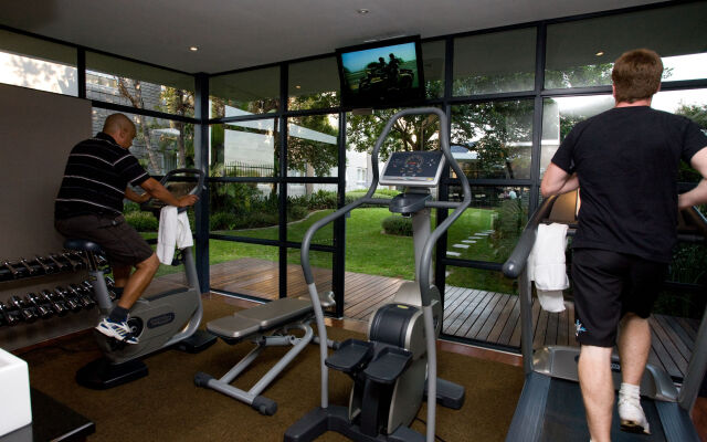 City Lodge Johannesburg Airport, Barbara Road