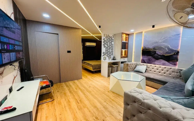 Home Escape Elite 1BHK Penthouse