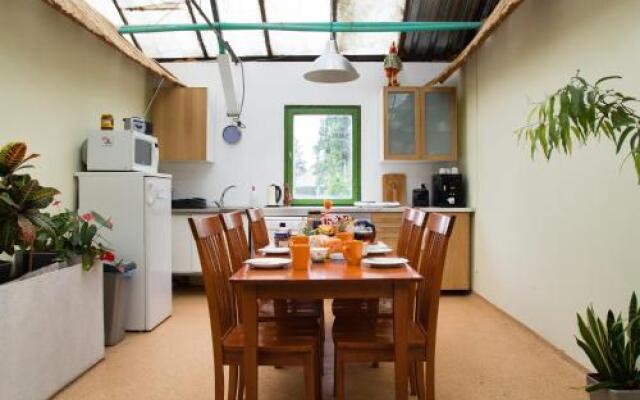 Rastlinky.Sk Greenhouse Guestrooms