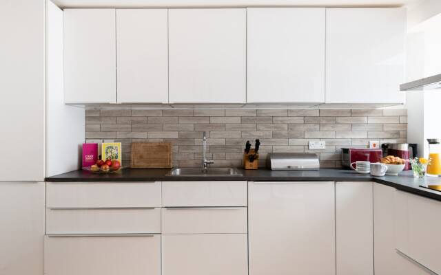 The Jericho Retreat - Bright & Spacious 4bdr Home With Garden
