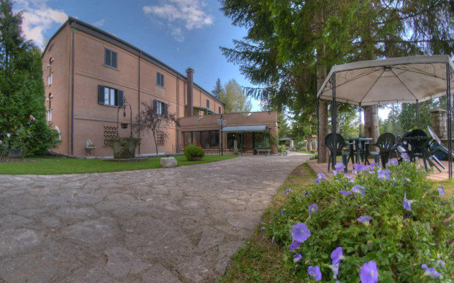 LH Hotel il Picchio