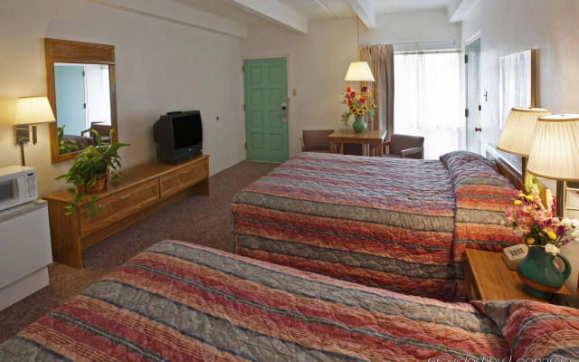 Rodeway Inn