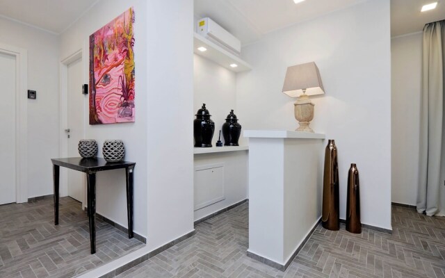 Della Croce Rooms