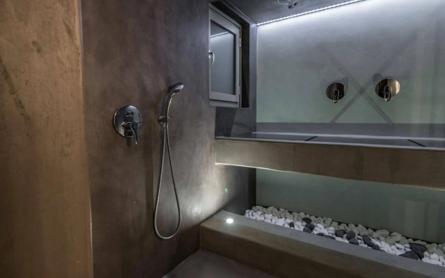 Halcyon Suites and Villas Naxos