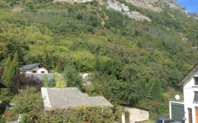 Chez Veronique Et Freddy