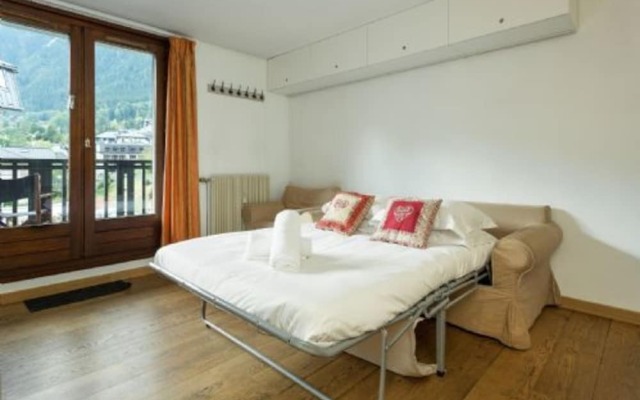 Apartment Lyret