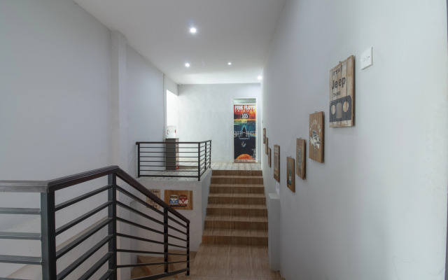 OYO 3283 Bwalk Hotel