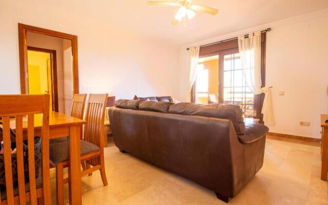 (HAR002) Sea View Apartment 200m to Beach