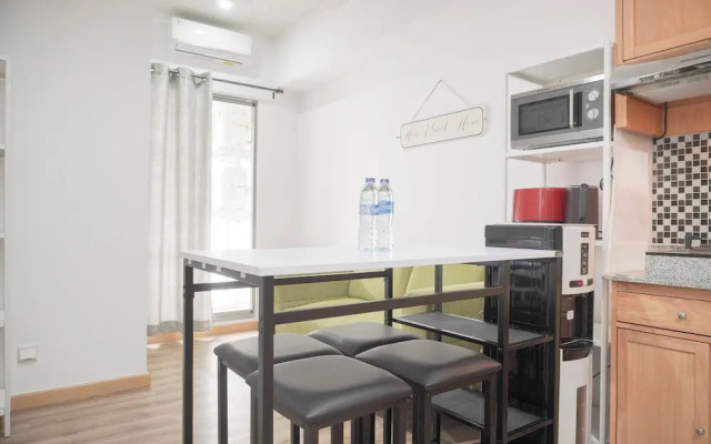Cozy Apartment With 2Br At M-Town Residence