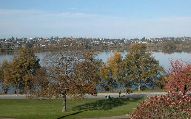 A-Greenlake Serenity-Slp4