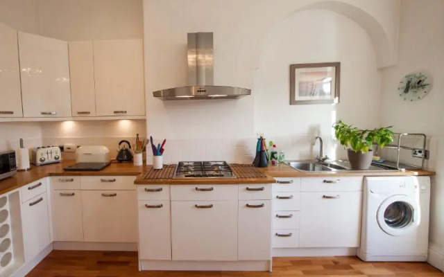 R and R Scotland Apartments - The Karaka