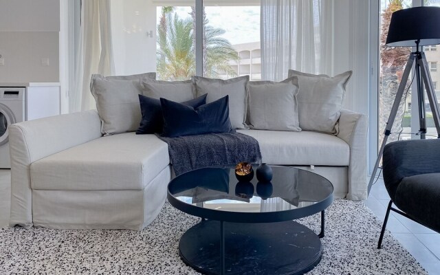 Phaedrus Living Seaview Luxury Flat Limnaria 134