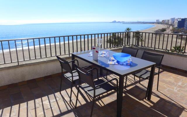 Apartamento Castell Joncar 3