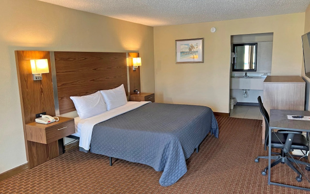 Red Carpet Inn and Suites Kinston NC