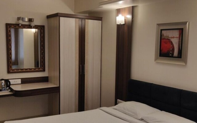 Hotel Seven Heaven