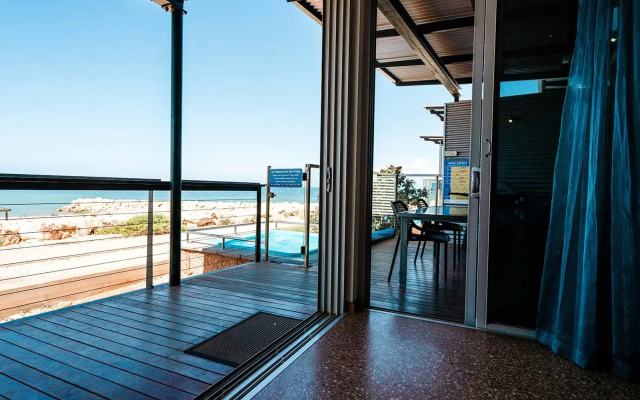 Mantarays Ningaloo Beach Resort