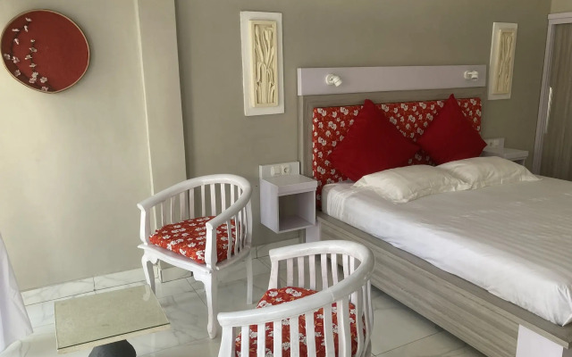 Villa Agung Beach Inn