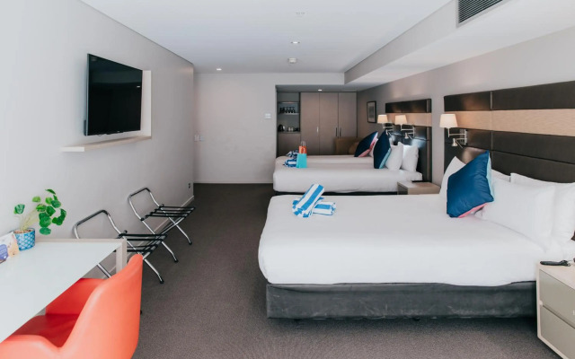 Novotel Newcastle Beach