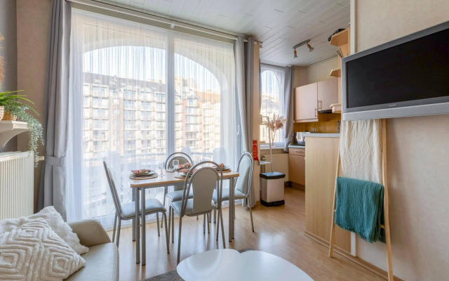 Cosy apartment 150m from the beach