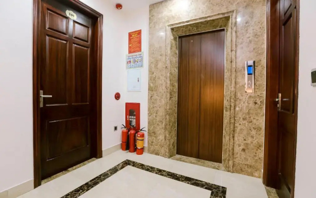 Manarola Hotel by OYO Rooms