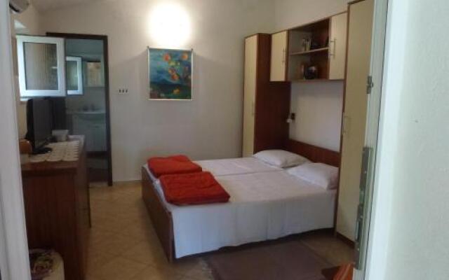 Apartments Petrali