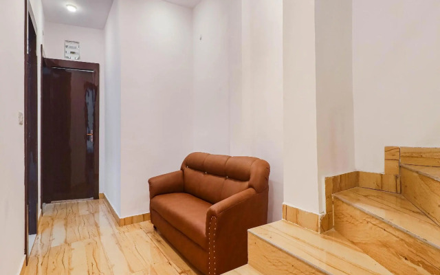 Royal Inn by OYO Rooms