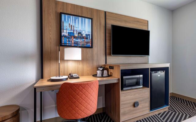 Best Western Plus Amarillo East Hotel