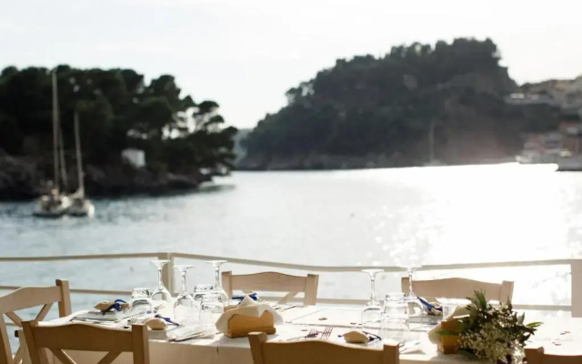 Villa Rossa Area Boutique Beach Resort