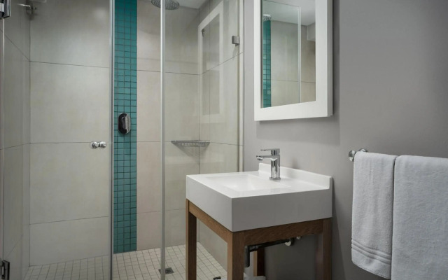 Protea Hotel by Marriott Cape Town Sea Point