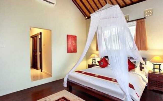Villa Adhyatma