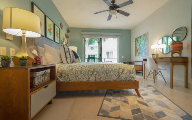 Via 38 A13 - Modern Condo - At Via 38