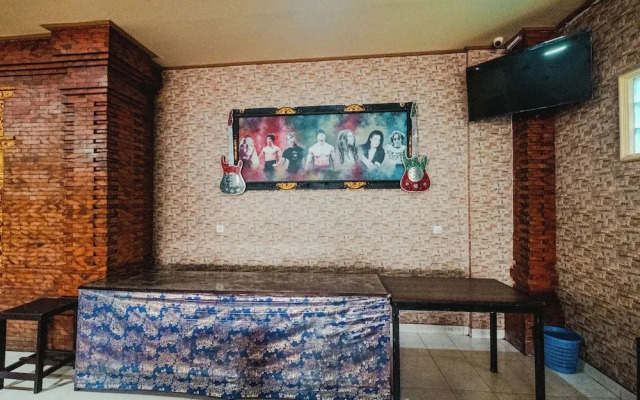 Hotel Mega Dana