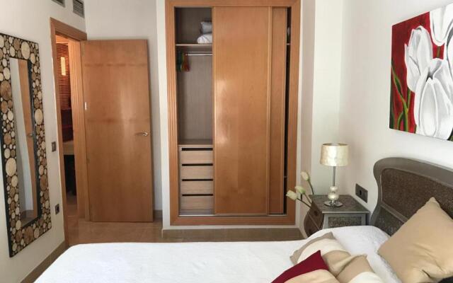 APARTAMENTO 2ª LINEA DE PLAYA