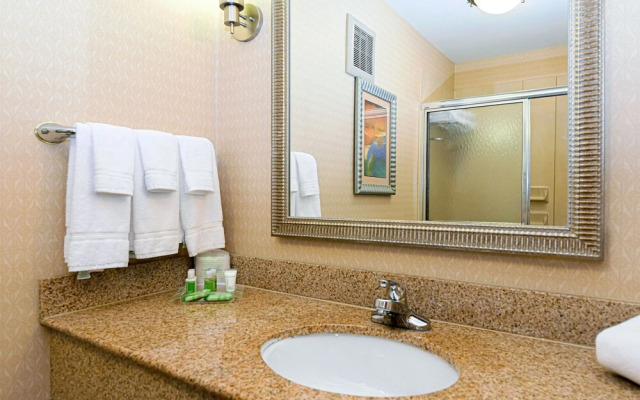 Delta Hotels Colonial Heights