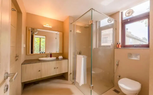 Cozy 1BR With Pool - Only 1km From Candolim Beach