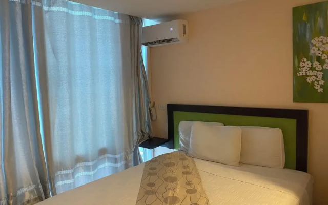 Golden Tree Hotel