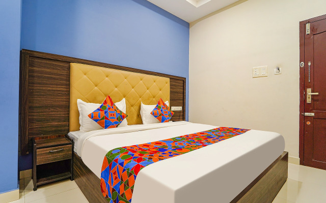 Fabhotel Central Inn Residency