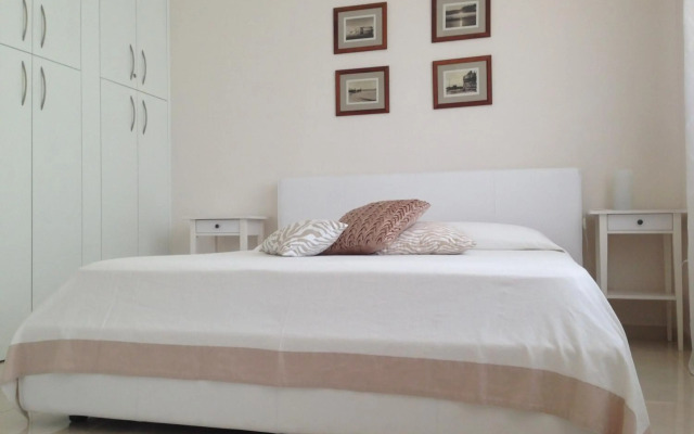 Bb La Suite Gallipoli