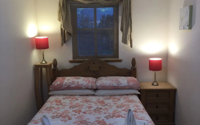 Inverness Apartments - Glen View