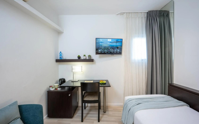 Maxim Hotel Tel Aviv Adults Only