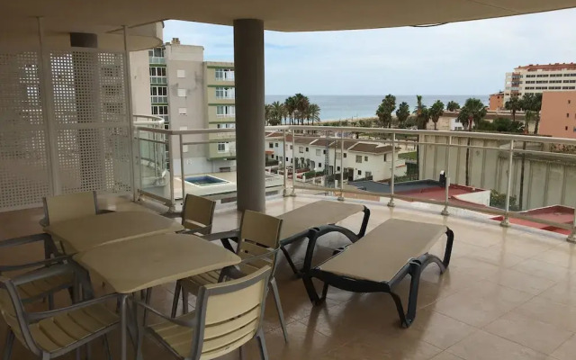 Agora Apartamentos La Volta II