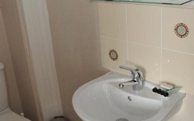 Invercloy Guest House