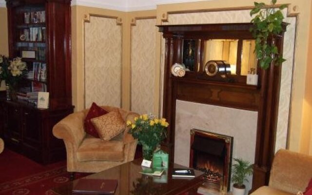 Moss Lodge