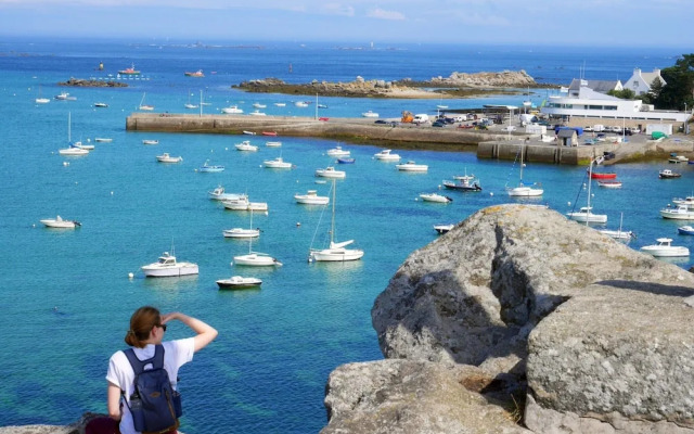 Holiday Home in Plouarzel Near Sandy Cove